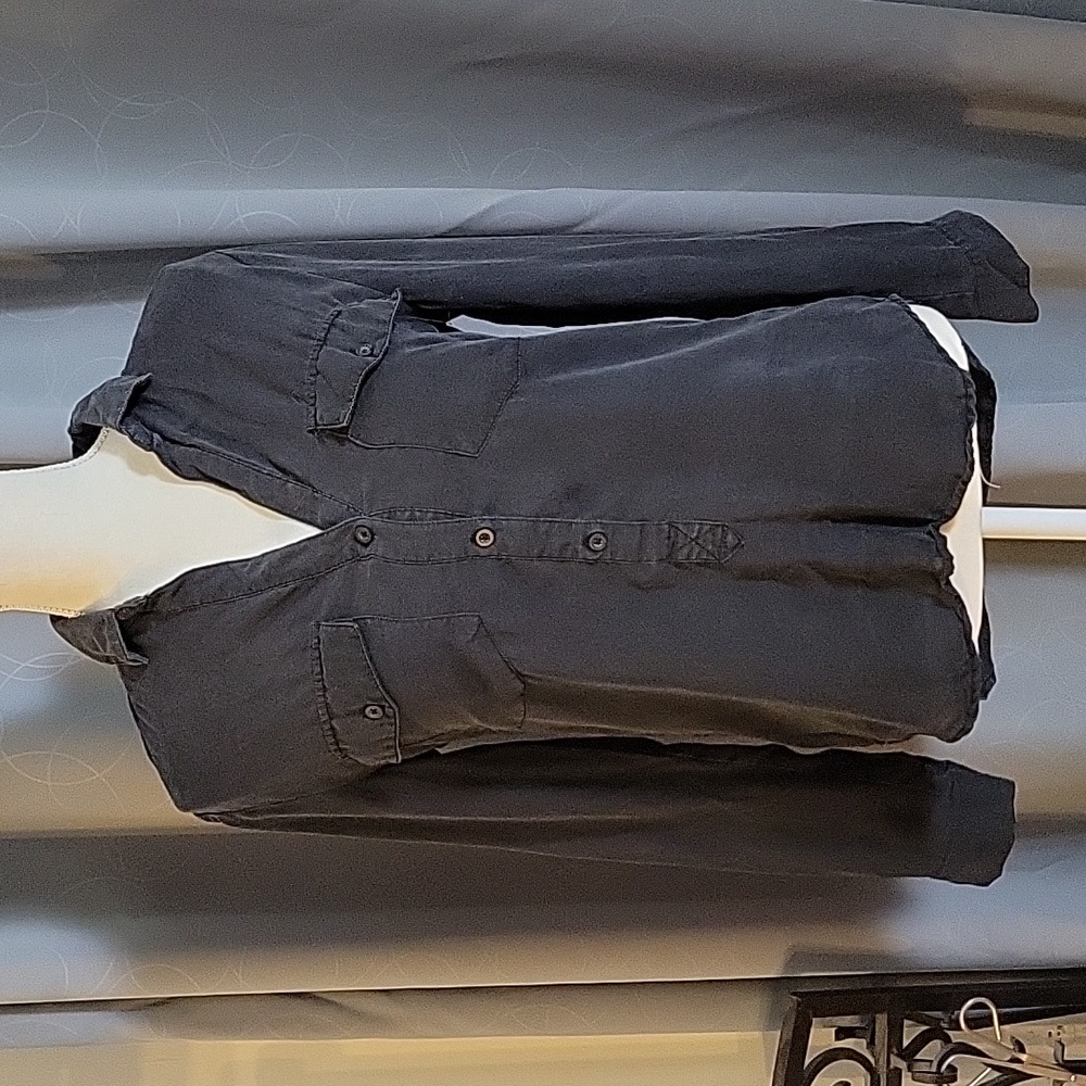 CLOTH & STONE 3/4 button down shirt